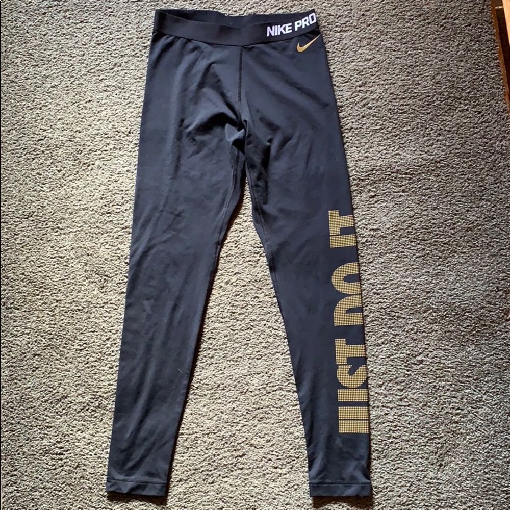 Nike pro leggings